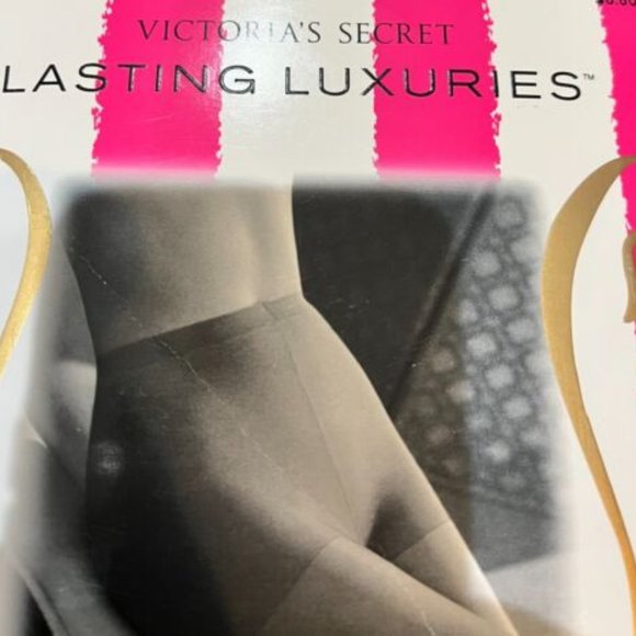 Victoria' Secret Lingerie Pantyhose Lasting Luxuries Control Top Small Cream NWT - Picture 1 of 4